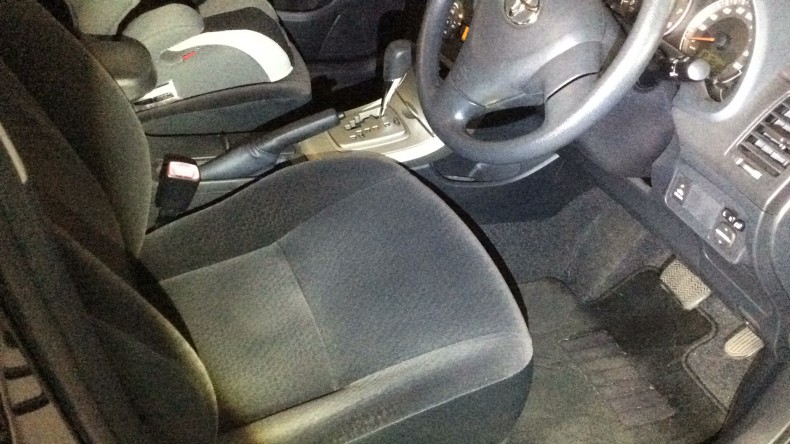 内装前方シート