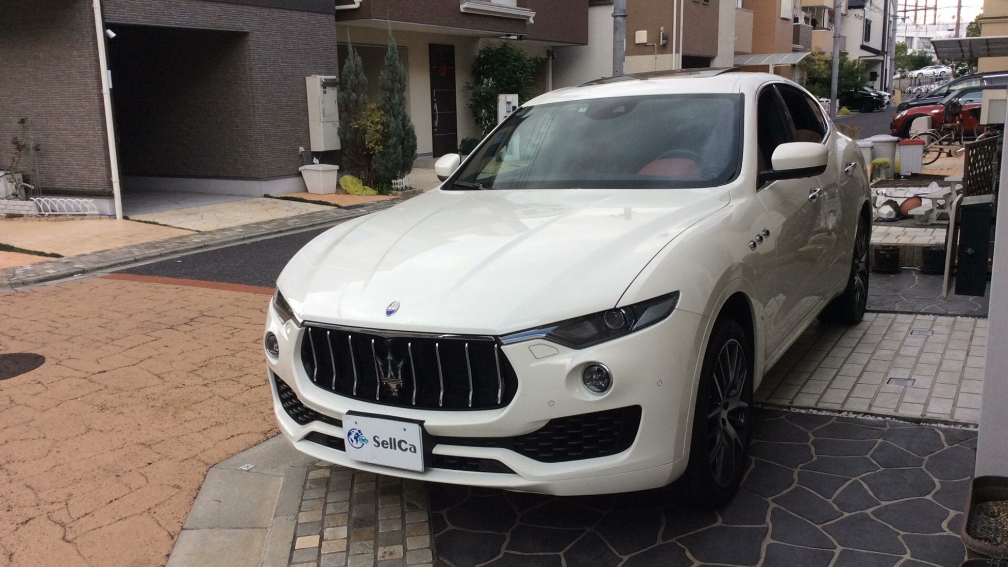 マセラティ レヴァンテの売買実績画像