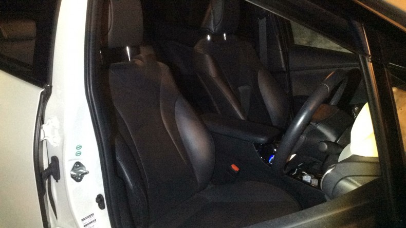 内装前方シート