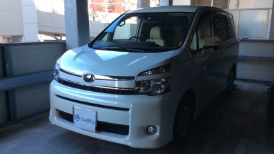 car_main_img