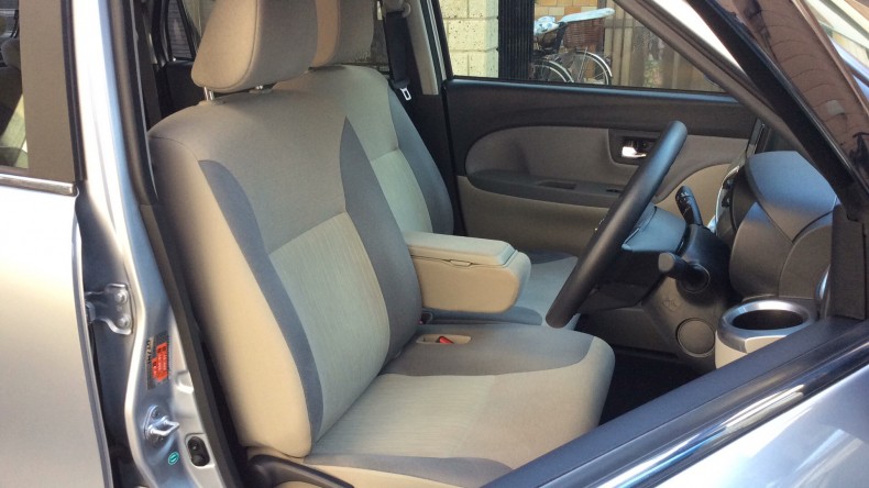 内装前方シート