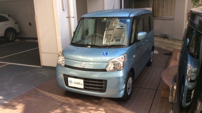 car_main_img