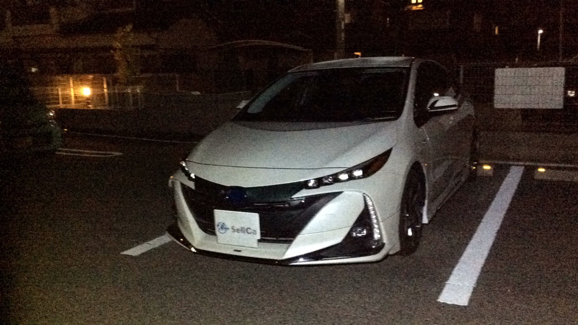 トヨタ プリウスphvの中古車買取査定 下取り情報 Sellcaの中古車査定