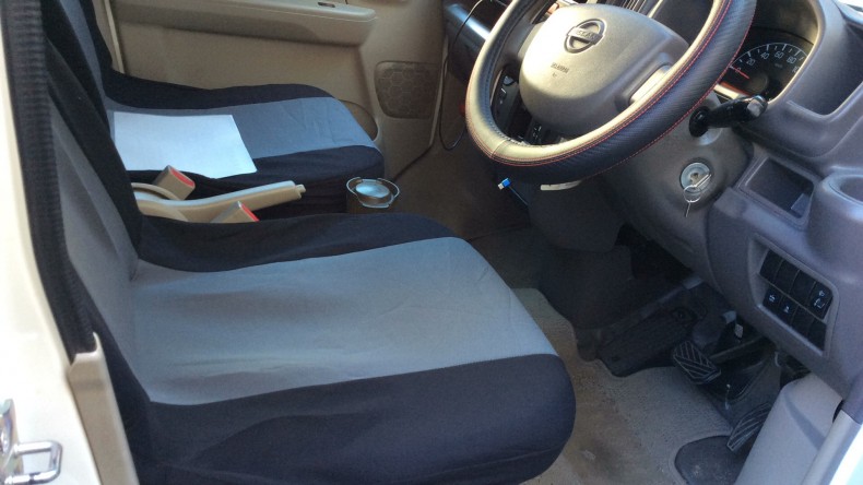 内装前方シート