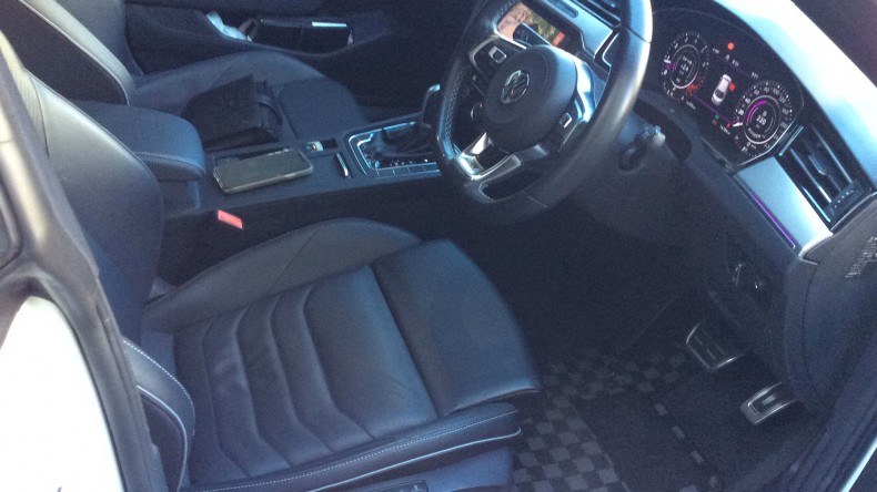 内装前方シート