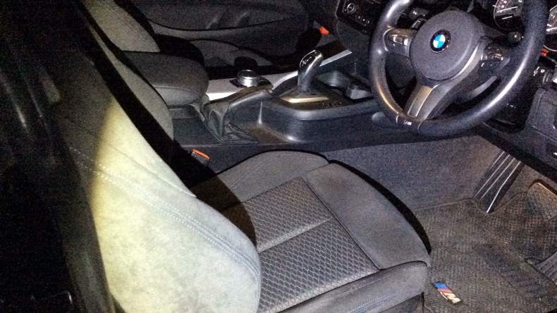 内装前方シート