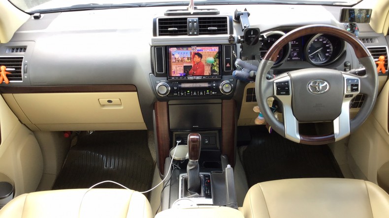 内装インパネ全体