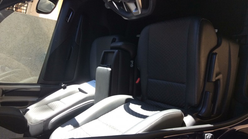 内装前方シート