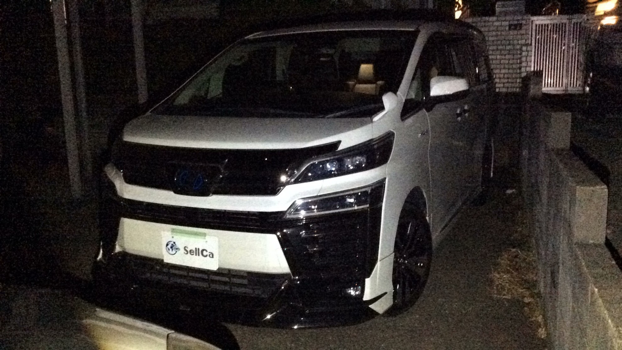 トヨタ ヴェルファイアハイブリッドの売買実績画像