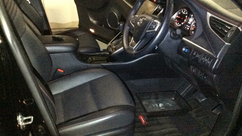 内装前方シート