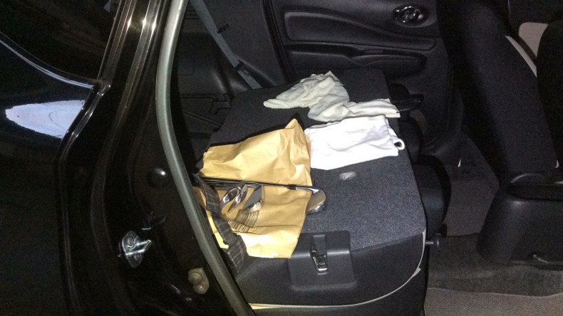 内装後方シート