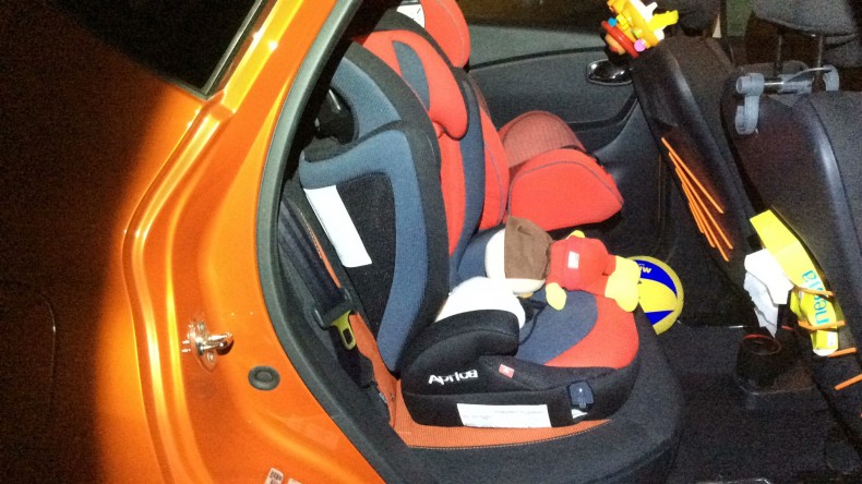 内装後方シート