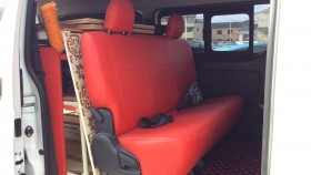 内装後方シート