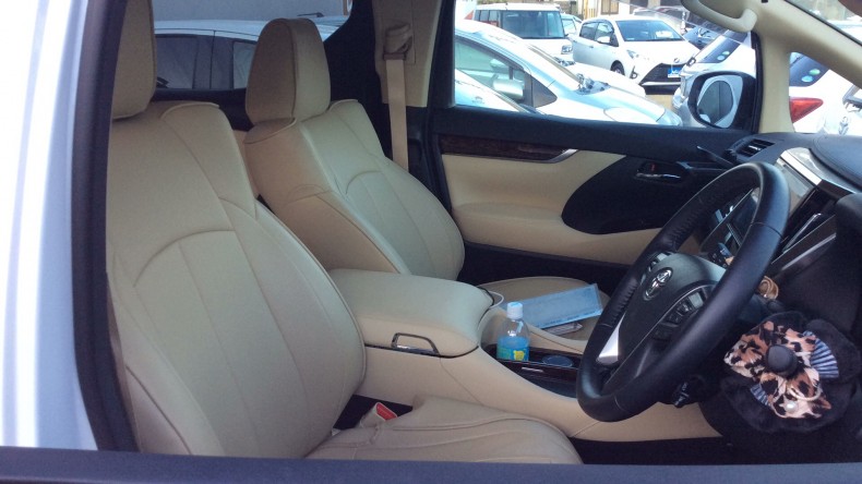 内装前方シート