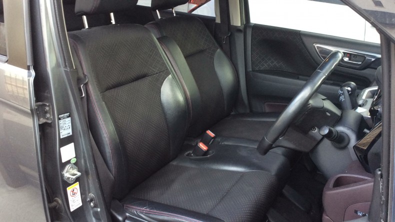 内装前方シート