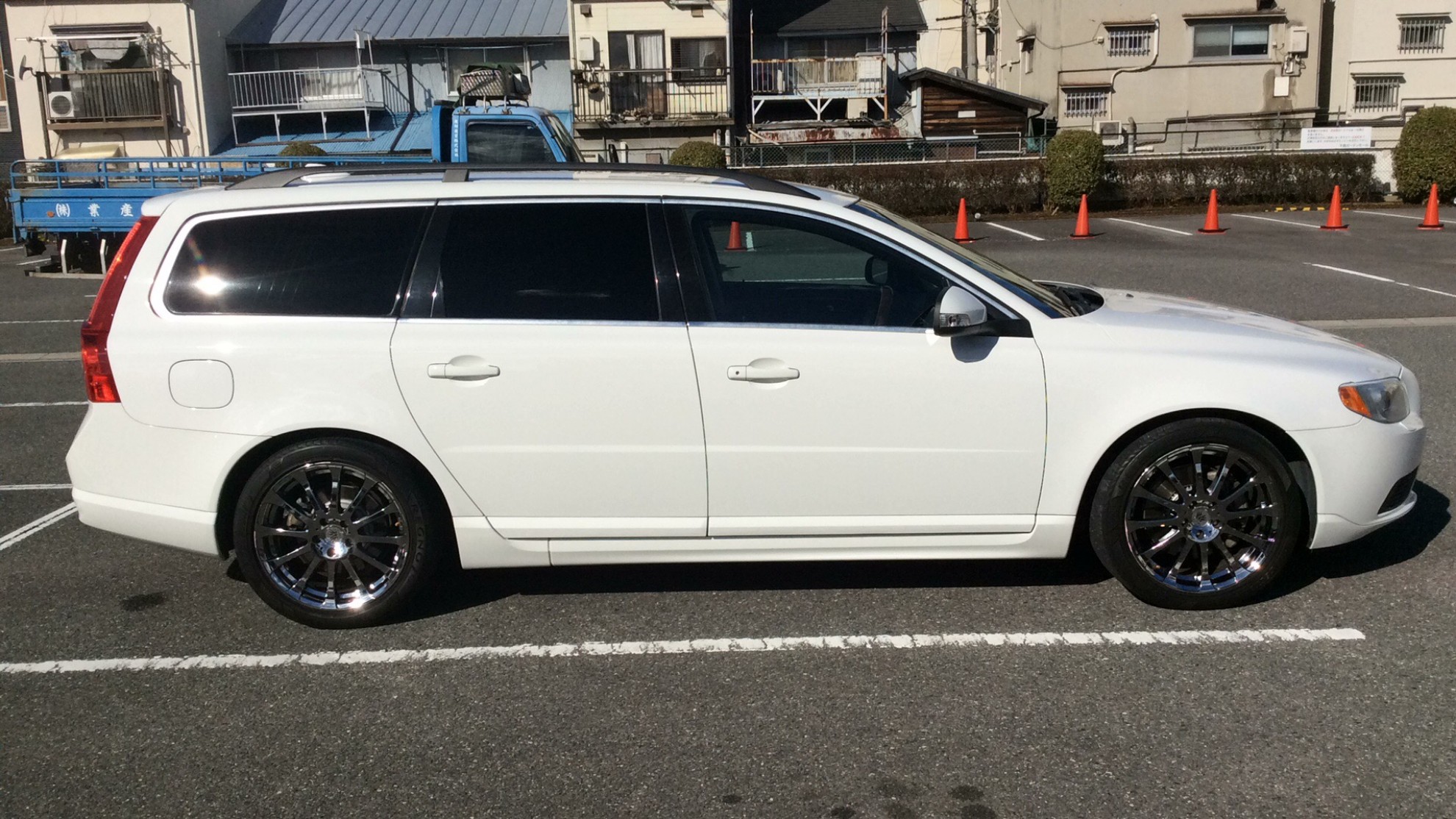 外装右