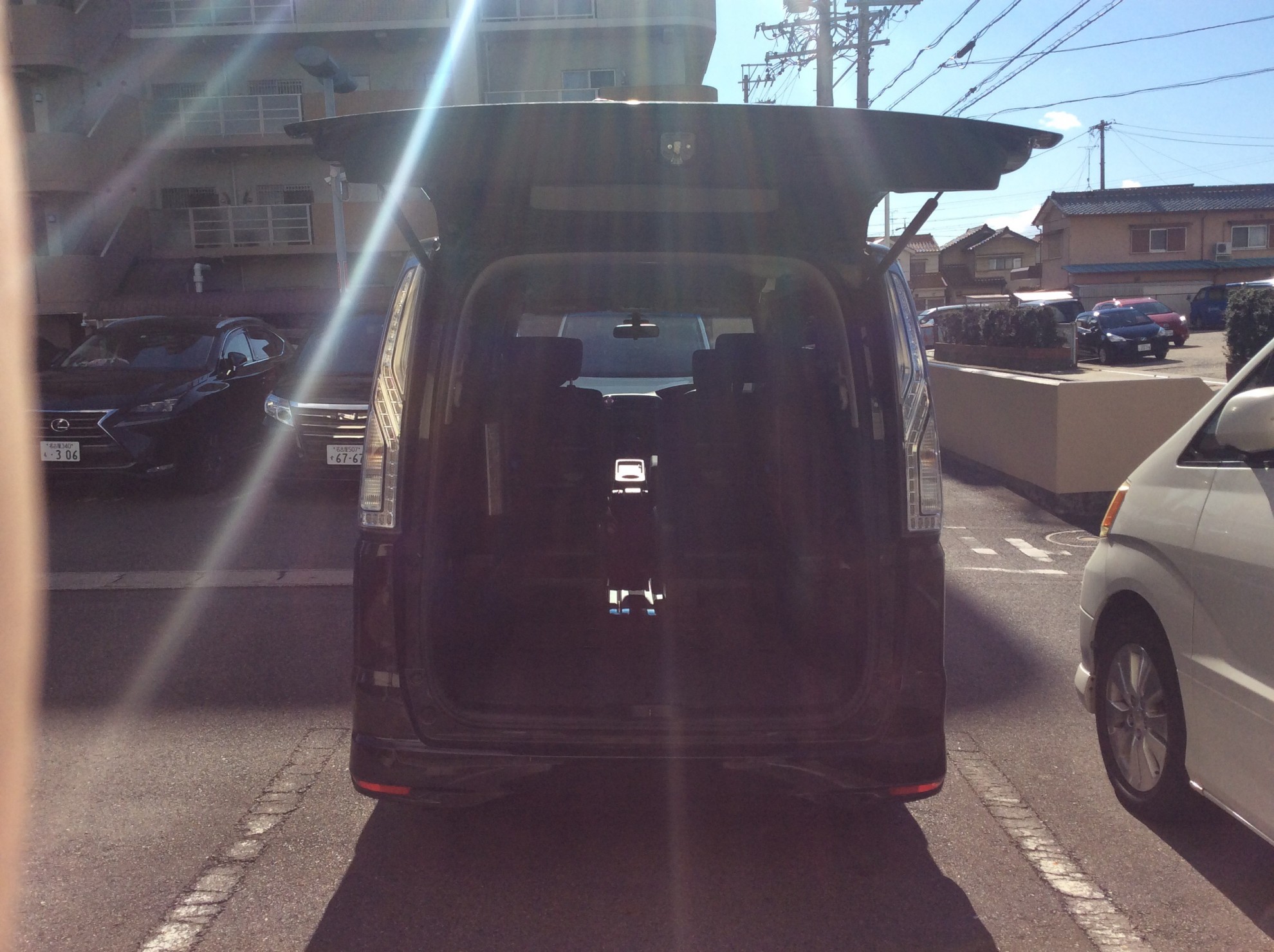 内装トランク