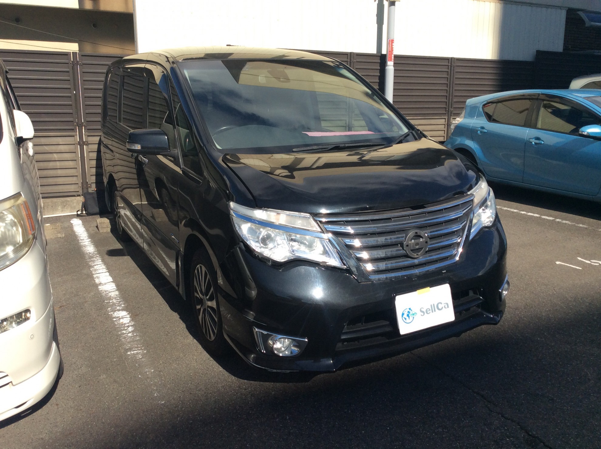 外装右前
