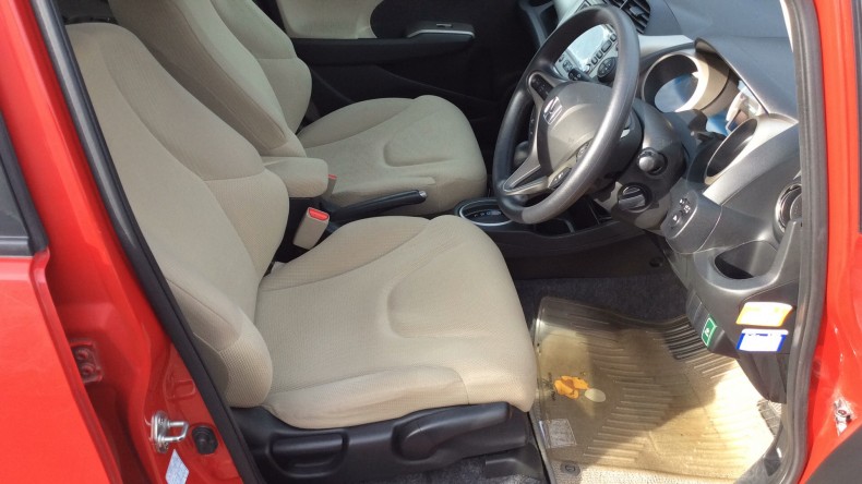 内装前方シート