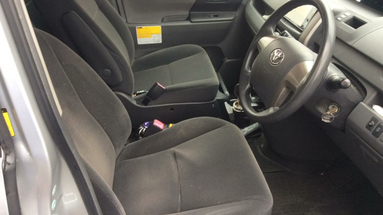 内装前方シート