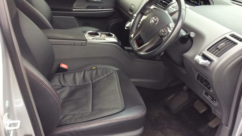 内装前方シート