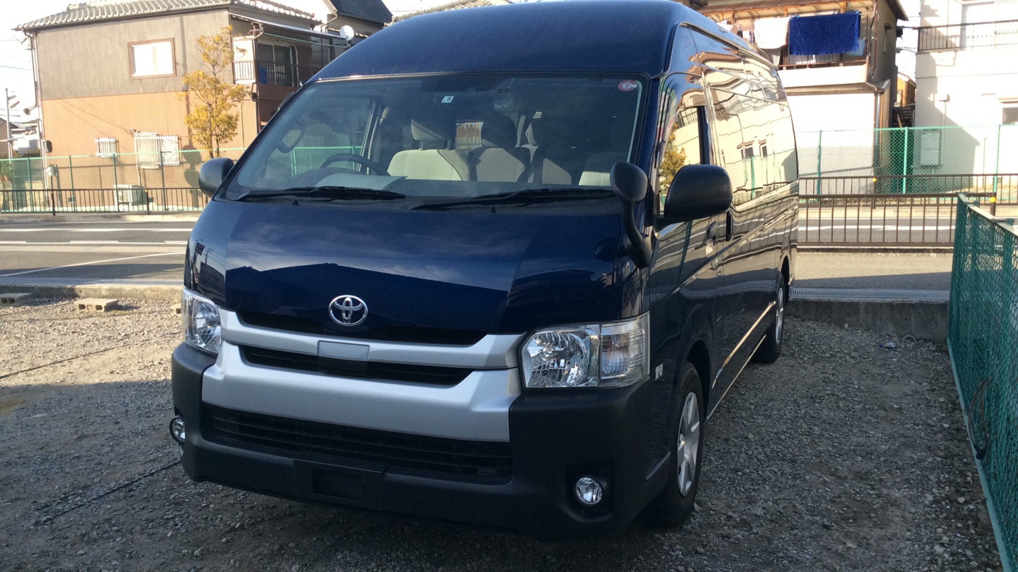 トヨタ ハイエースコミューターの売買実績画像