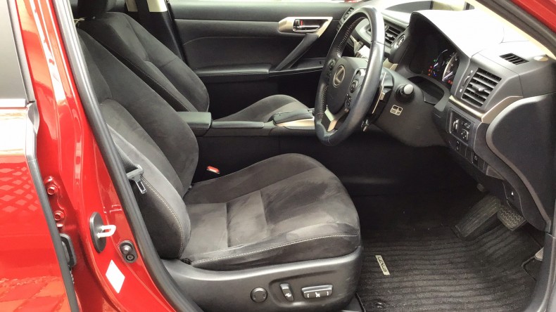 内装前方シート