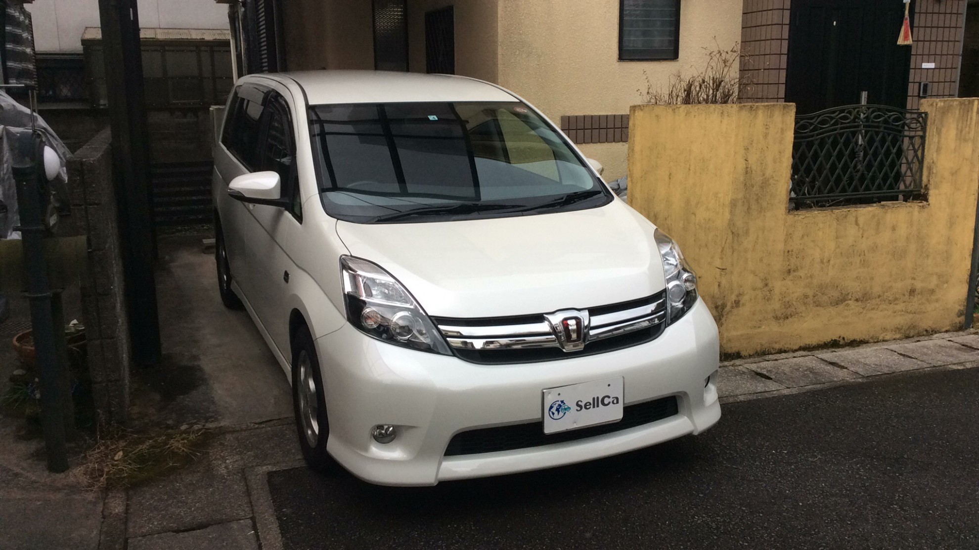 外装右前