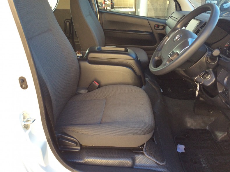 内装前方シート