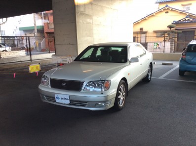car_main_img