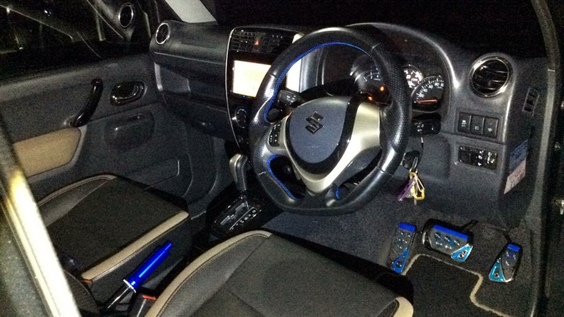 内装インパネ全体