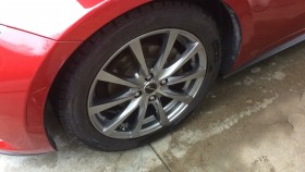 タイヤホイール前