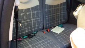 内装後方シート