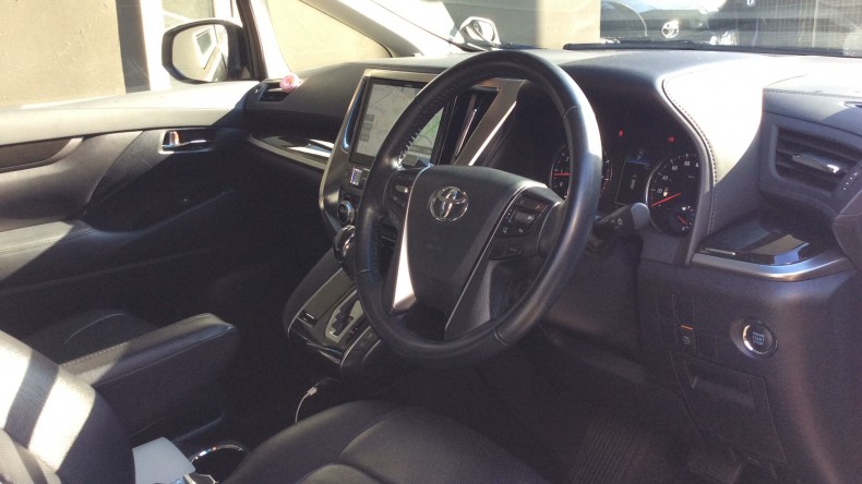 内装インパネ全体