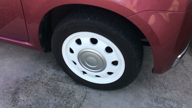 タイヤホイール前