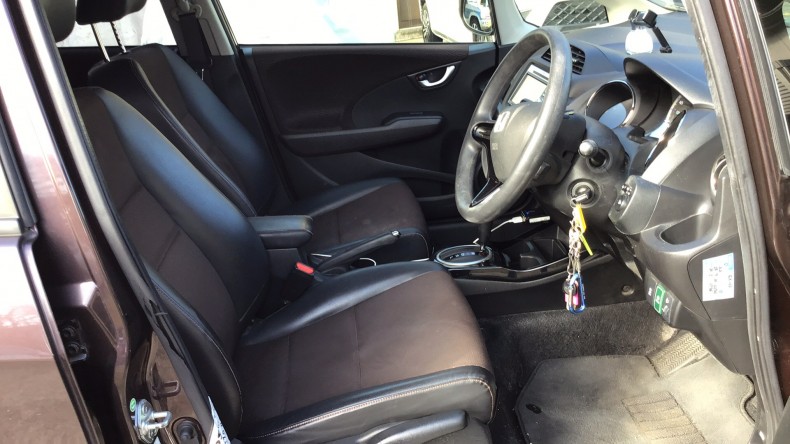 内装前方シート