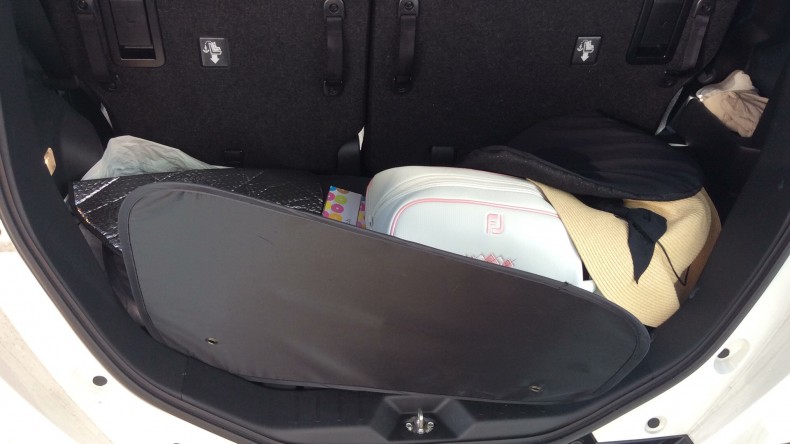 内装トランク
