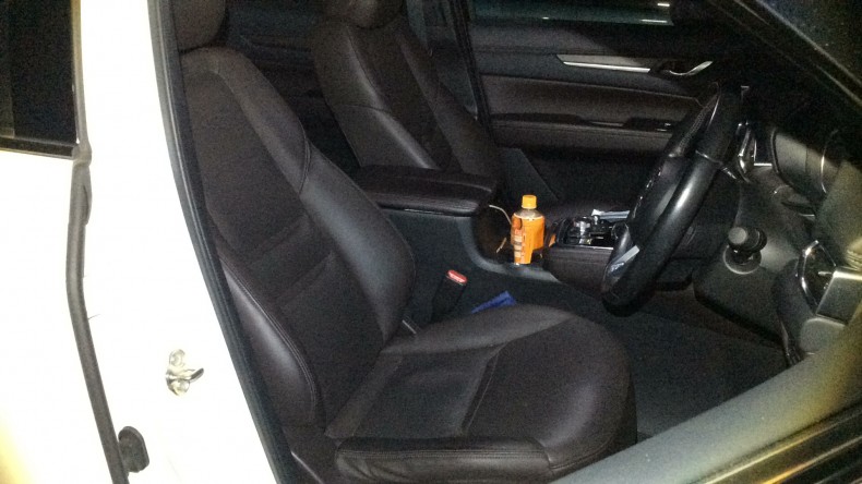 内装前方シート