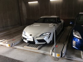外装前方