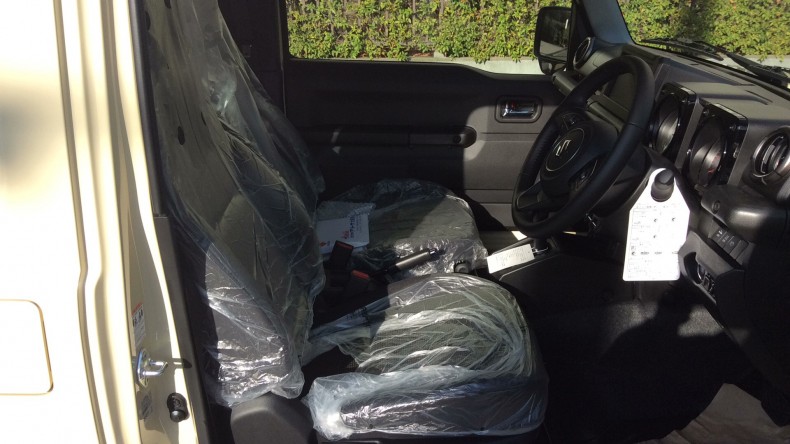 内装前方シート