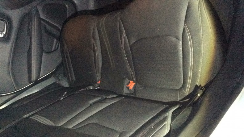 内装後方シート