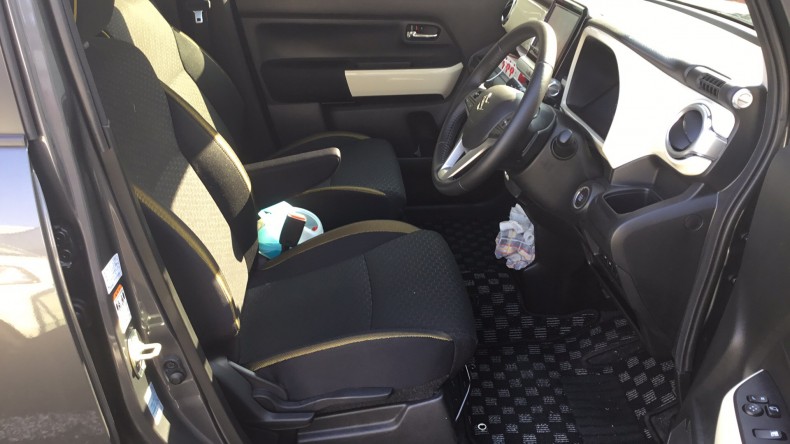 内装前方シート