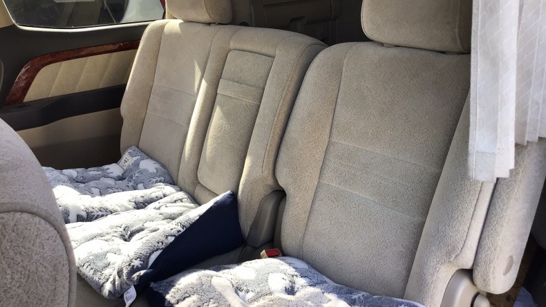 内装後方シート