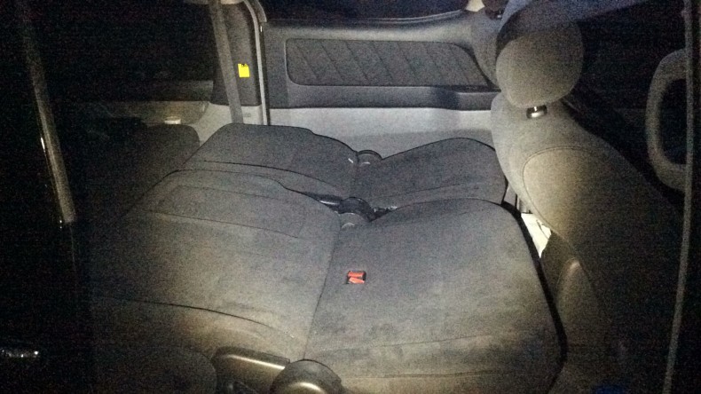 内装後方シート