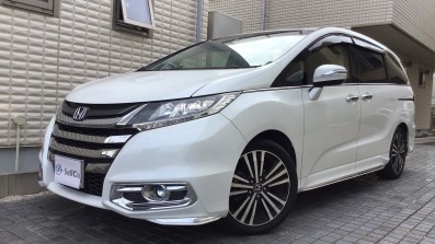 car_main_img