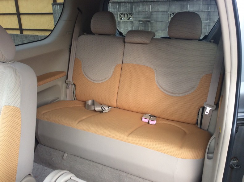 内装後方シート