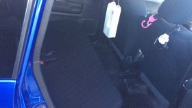 内装後方シート