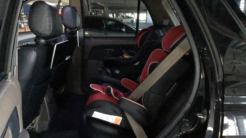 内装後方シート