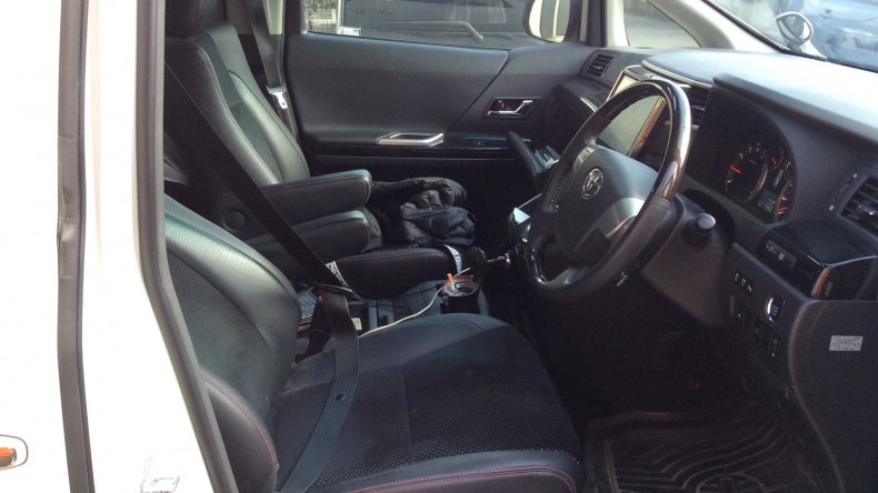 内装前方シート