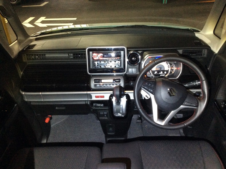 内装インパネ全体